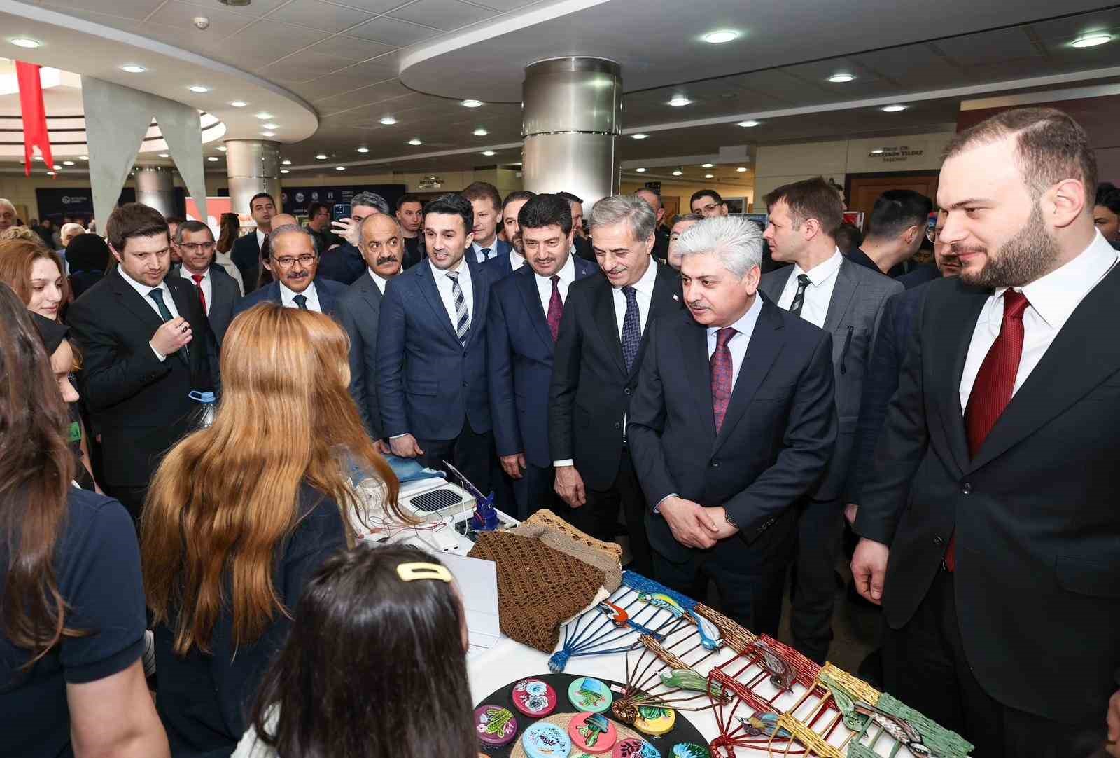 Sıfır Atık hareketinin vizyonu Sakarya’daki konferansta ele alındı
