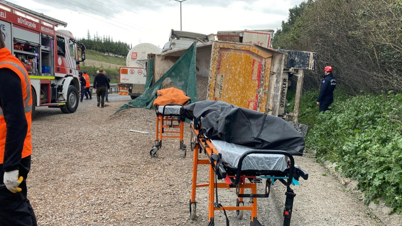 TEM'de korkunç kaza: 2 ölü!