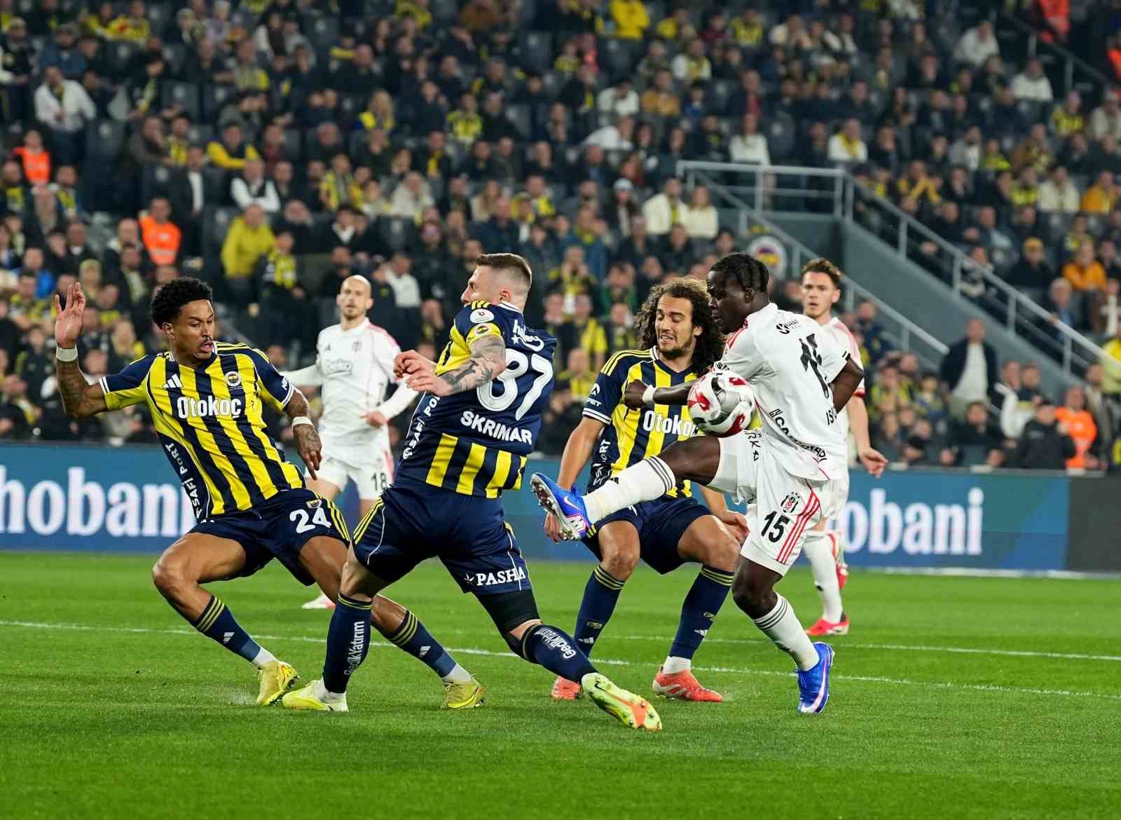 Fenerbahçe, 7 maç sonra kalesini gole kapattı
