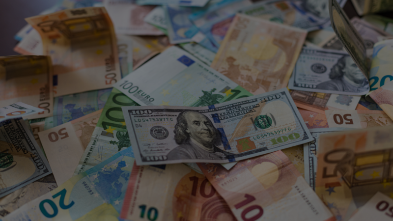 Serbest piyasada döviz fiyatları