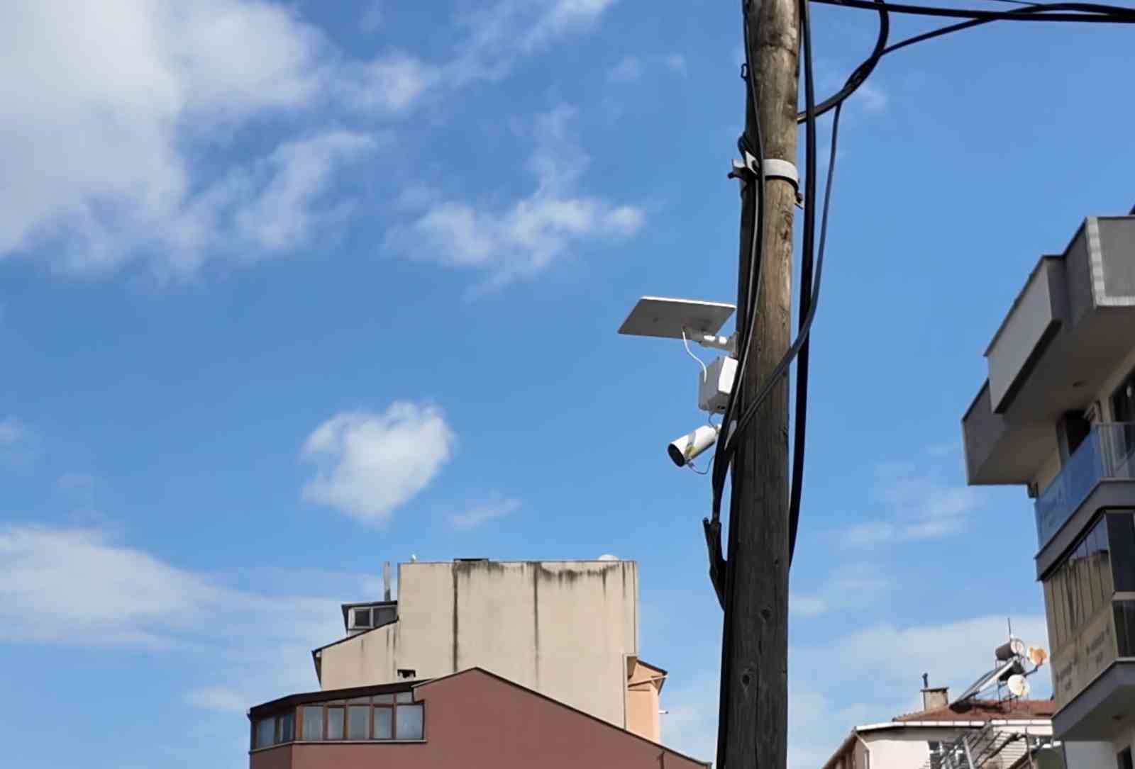 Çayırova’da kaçak moloz ve atık dökümüne karşı kameralı önlem