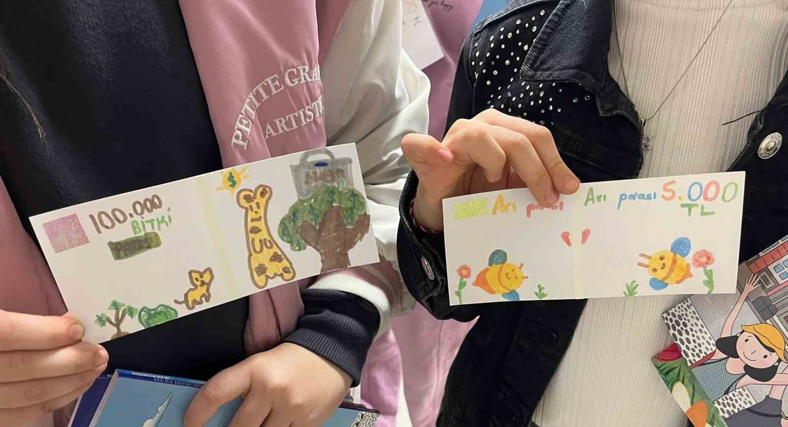 Çocuklar 23 Nisan’ı İş Sanat’ta kutluyor