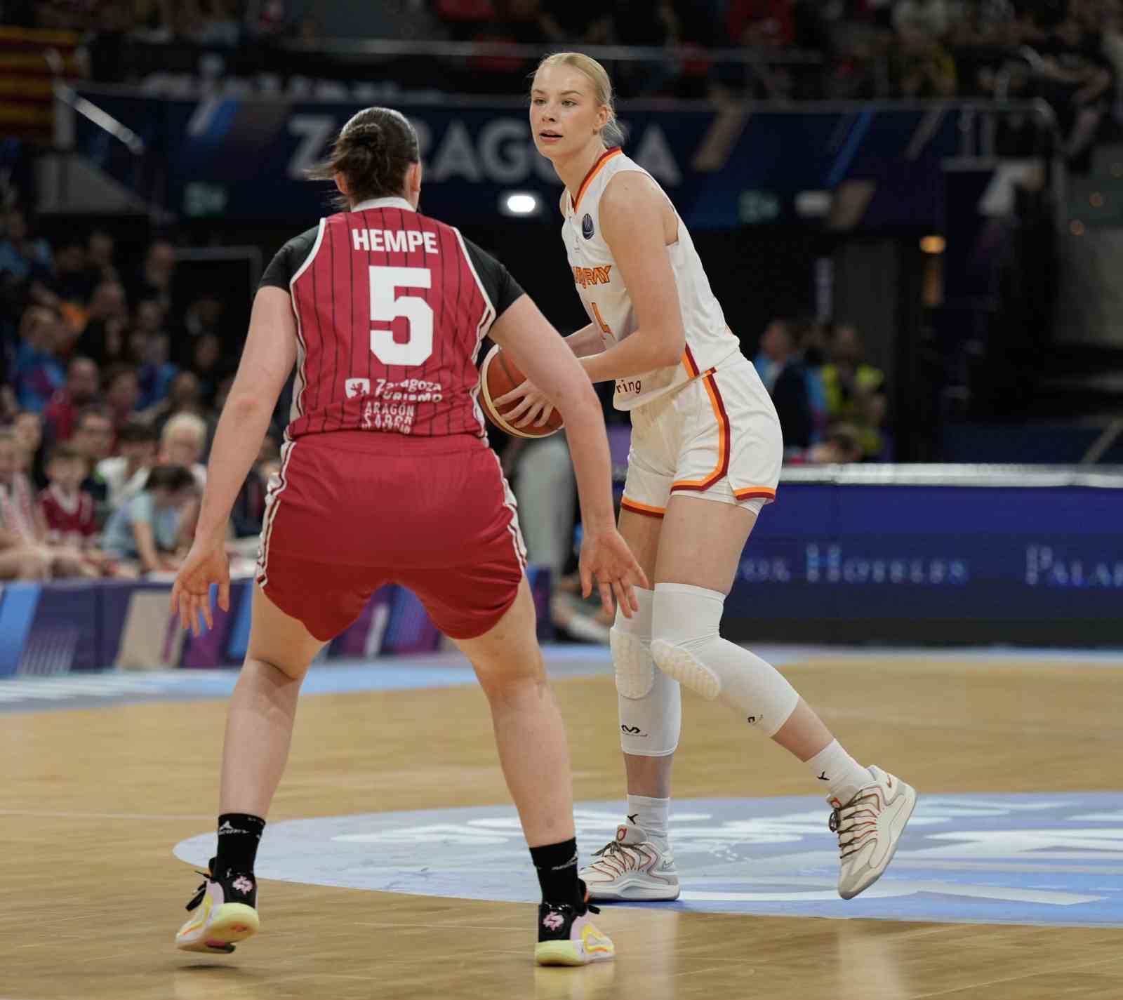 Kadınlar Euroleague’de finalin adı: Fenerbahçe - Galatasaray
