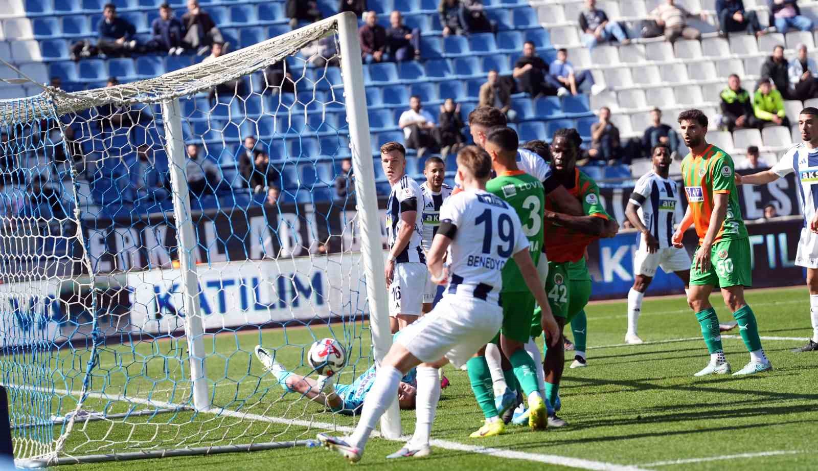 Trendyol Süper Lig: Kasımpaşa: 1 - Corendon Alanyaspor: 0 (Maç sonucu)
