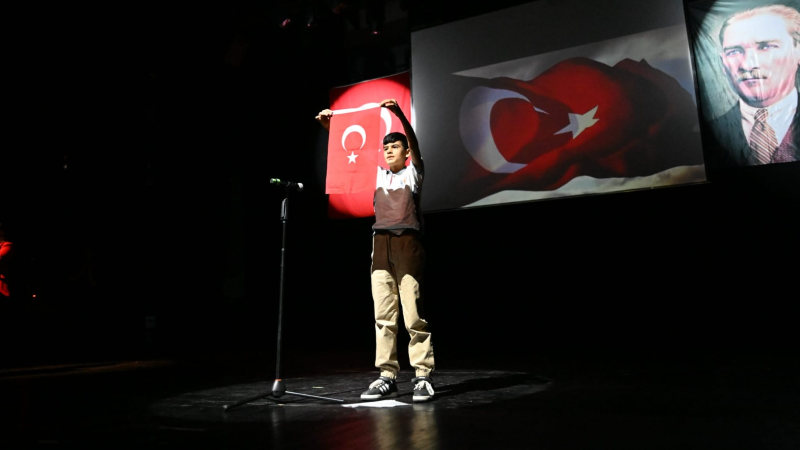 23 Nisan kutlamalarında çocuklar bayramın yıldızı oldu