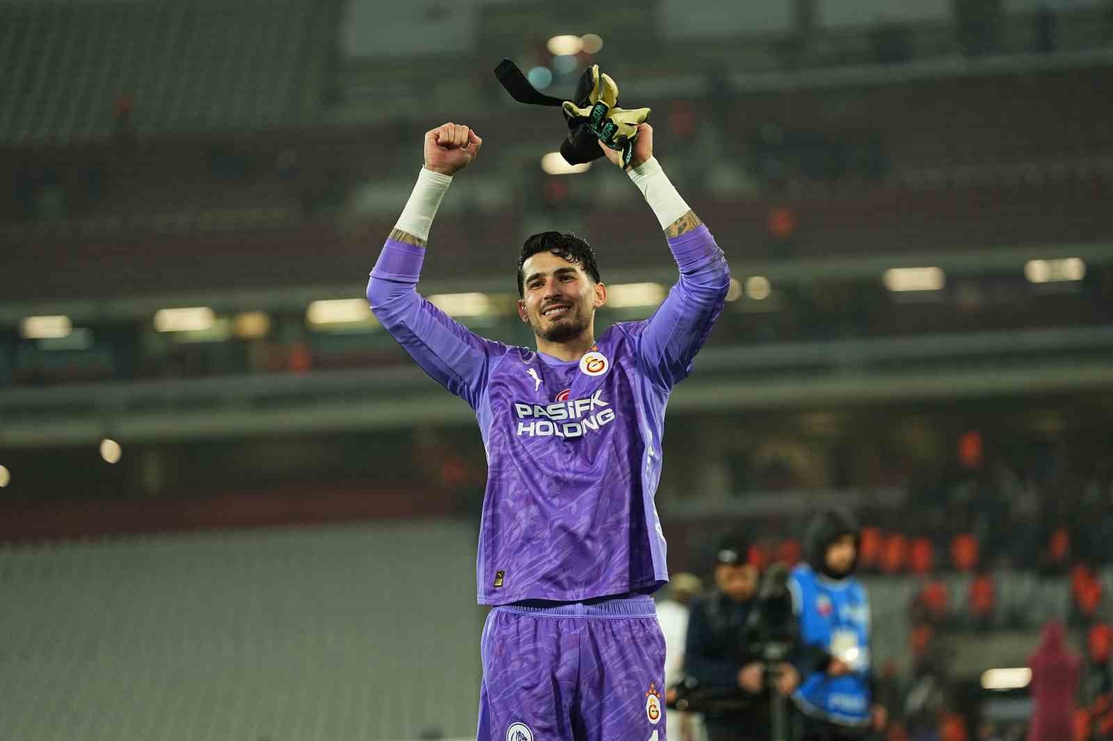 Derbide gözler kalecilerde
