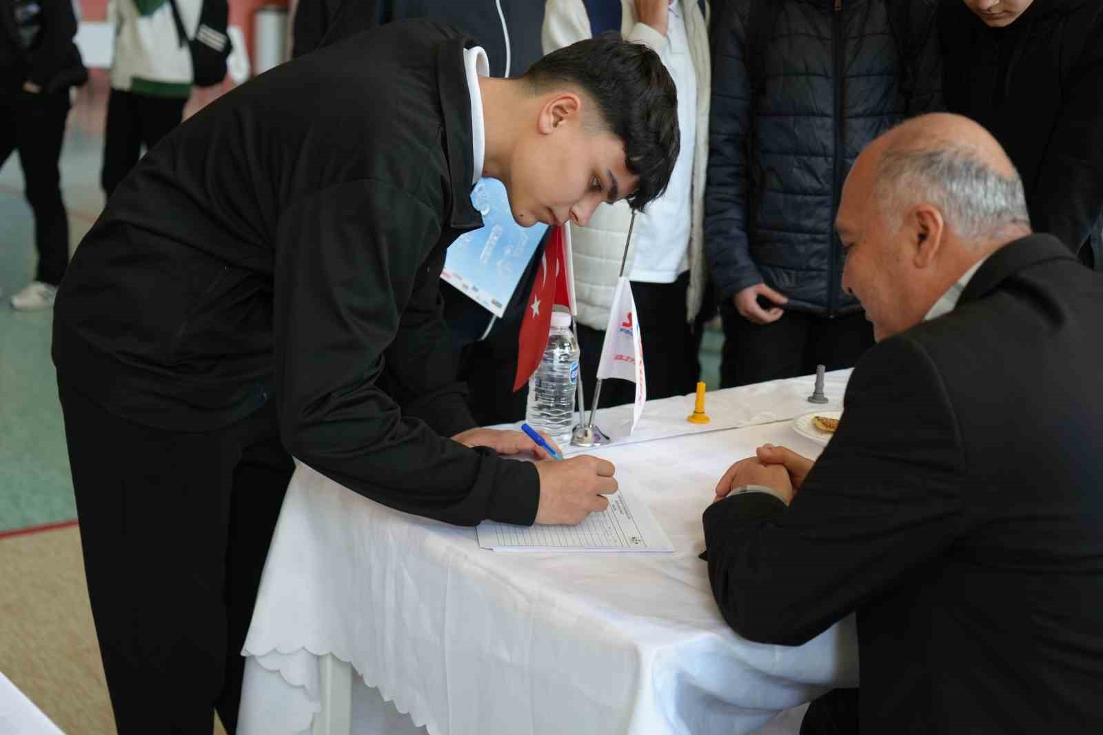 Sanayinin umudu meslek liselerinde