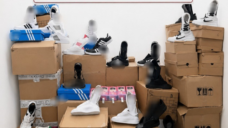 Kocaeli’de 3 milyon 750 bin TL'lik sahte ürün ele geçirildi