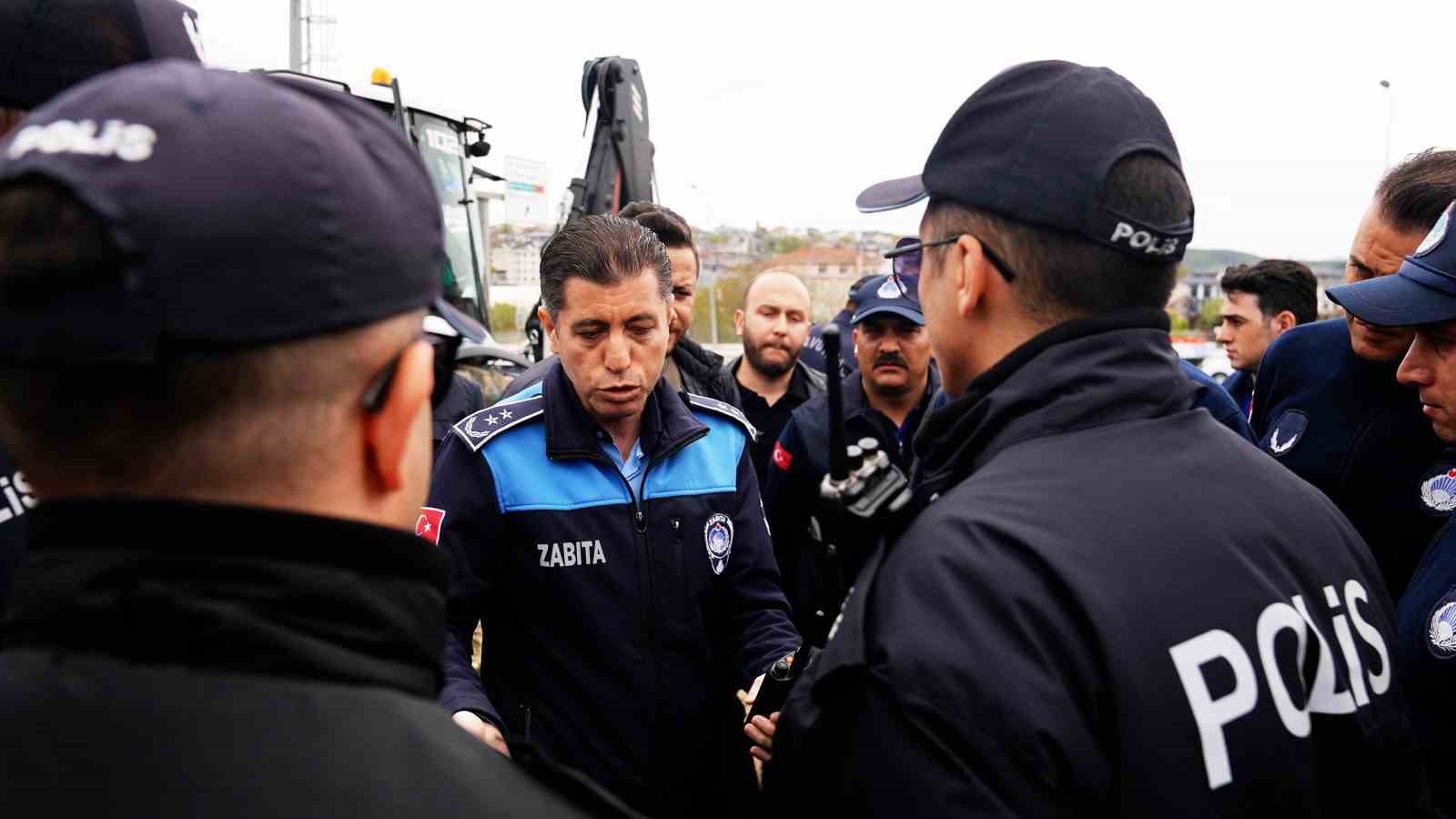 Arnavutköy‘de hizmete İBB engeli
