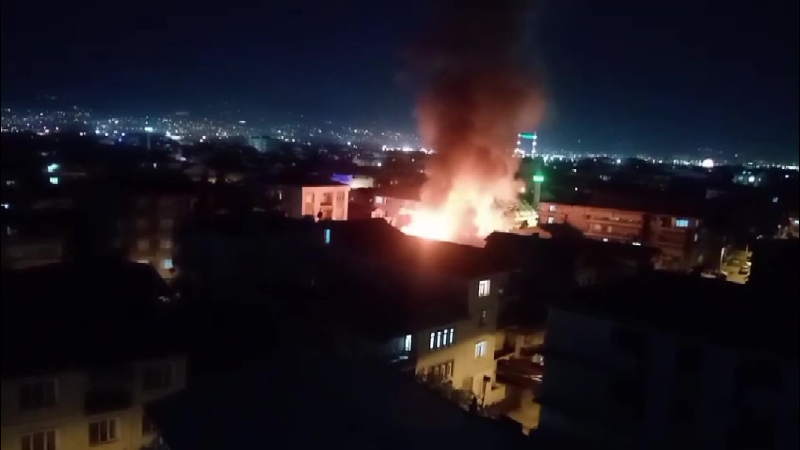 İzmit'te korkutan yangın!