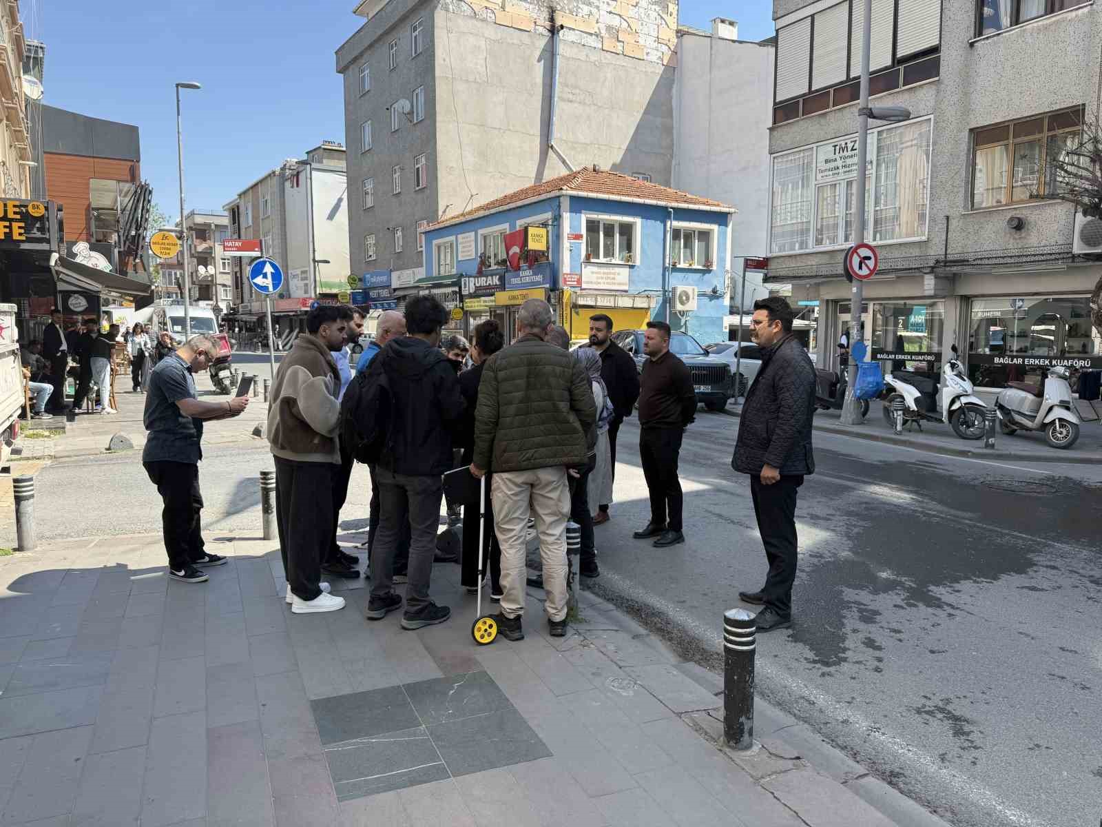 Küçükçekmece’de silahlı saldırıda ölen Muhammet Mutluay davasında olay yerinde keşif yapıldı
