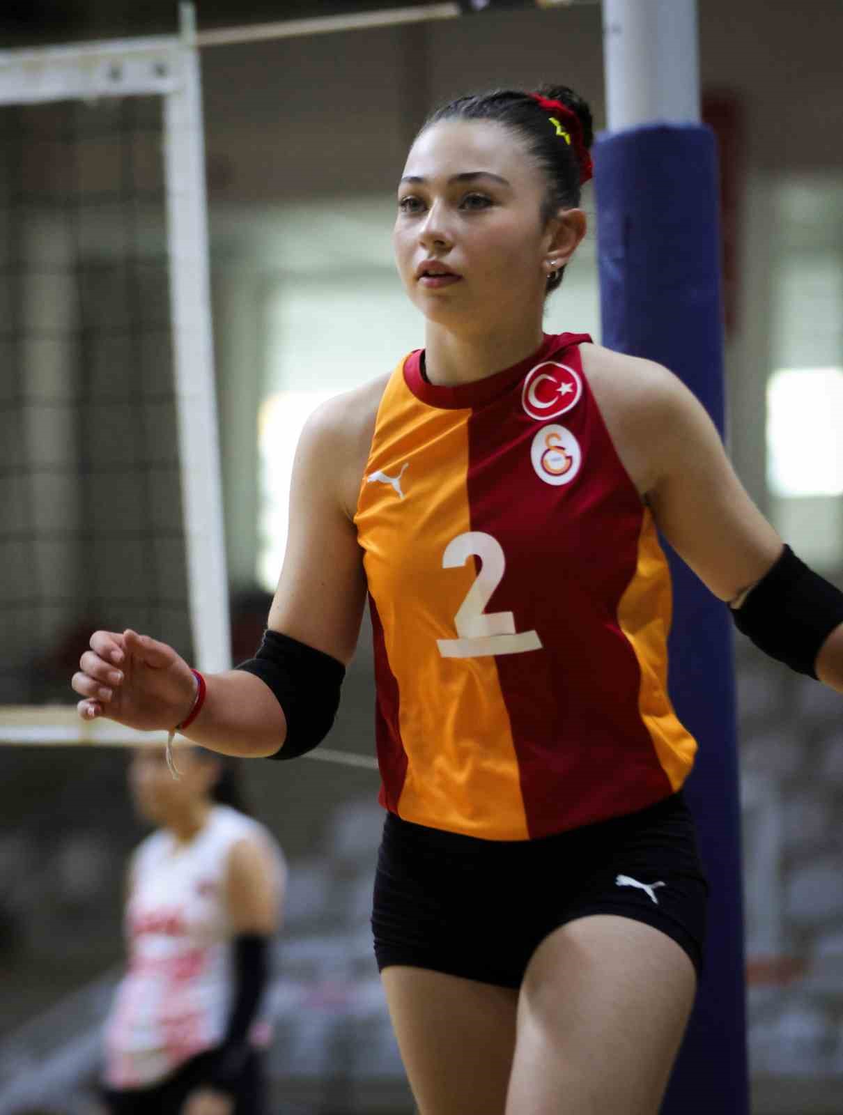 Derin Su Coşkun, milli takım gelişim kampına davet edildi
