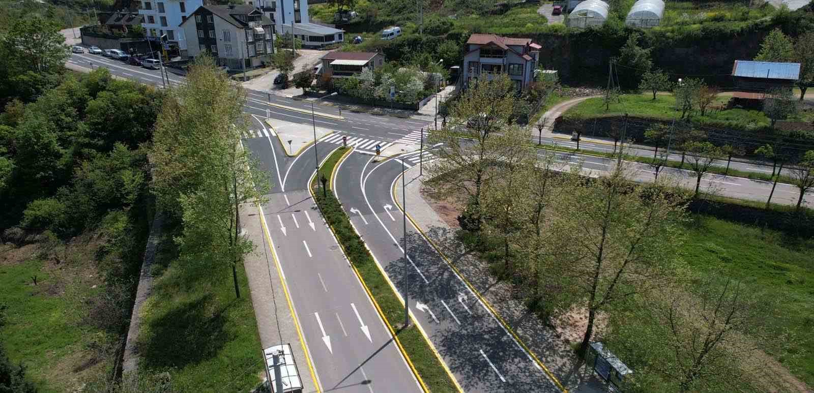 Başiskele’de yeni kavşak hizmete açıldı