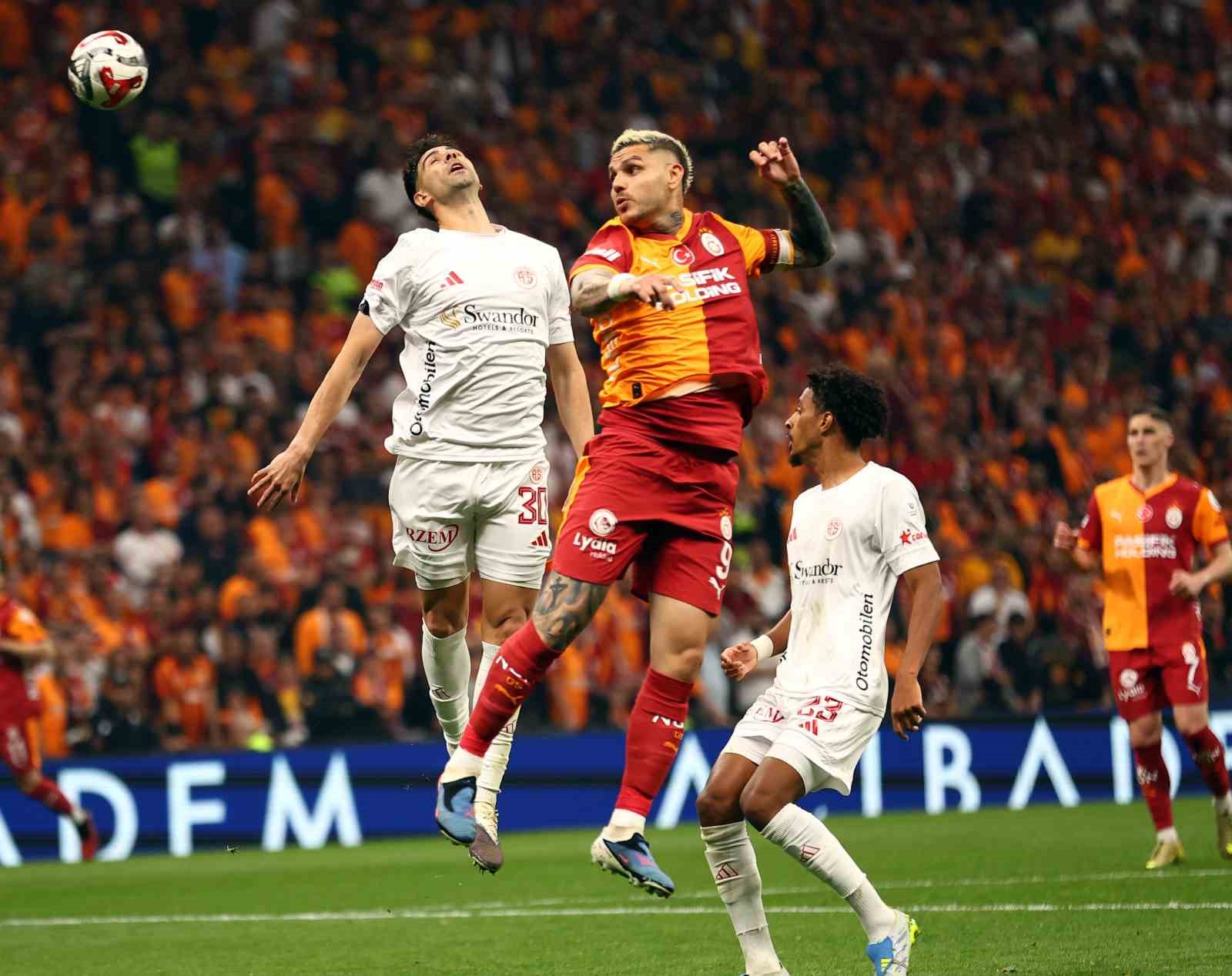 Trendyol Süper Lig: Galatasaray: 4 - Antalyaspor: 2 (Maç sonucu)
