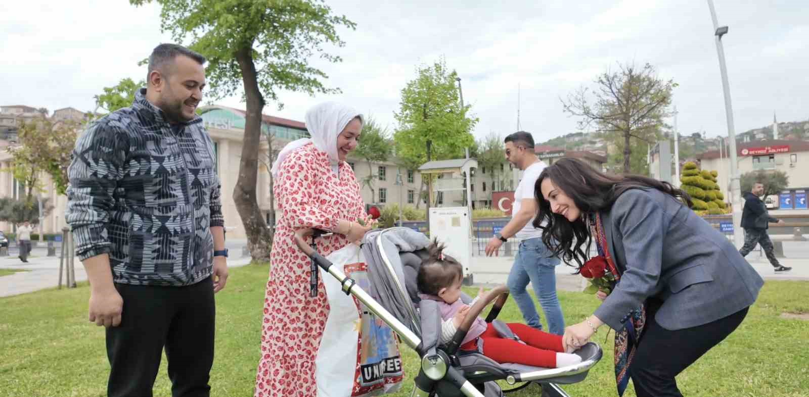 Beykoz sokaklarında annelerin izleri yaşatıldı
