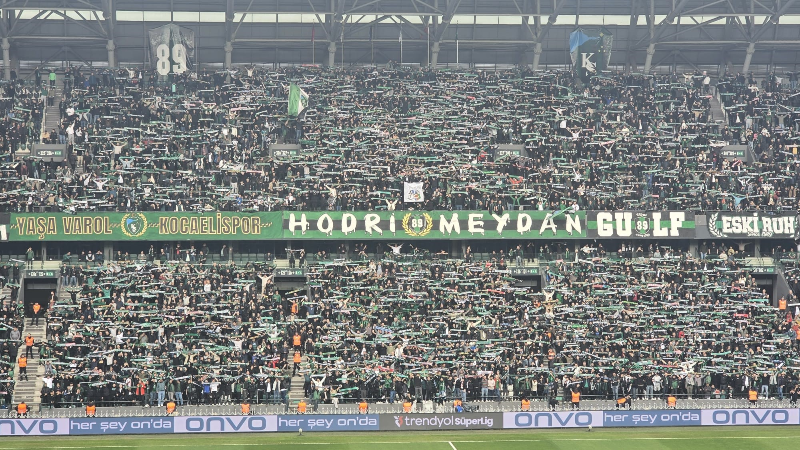 Taraftar kongreden önce kombine yenilemiyor