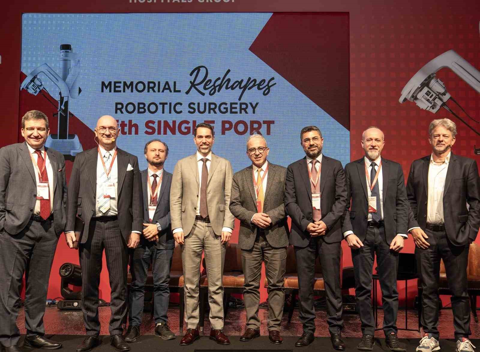 30 ülkeden 200’den fazla hekim Single Port teknolojisini İstanbul’da tartıştı
