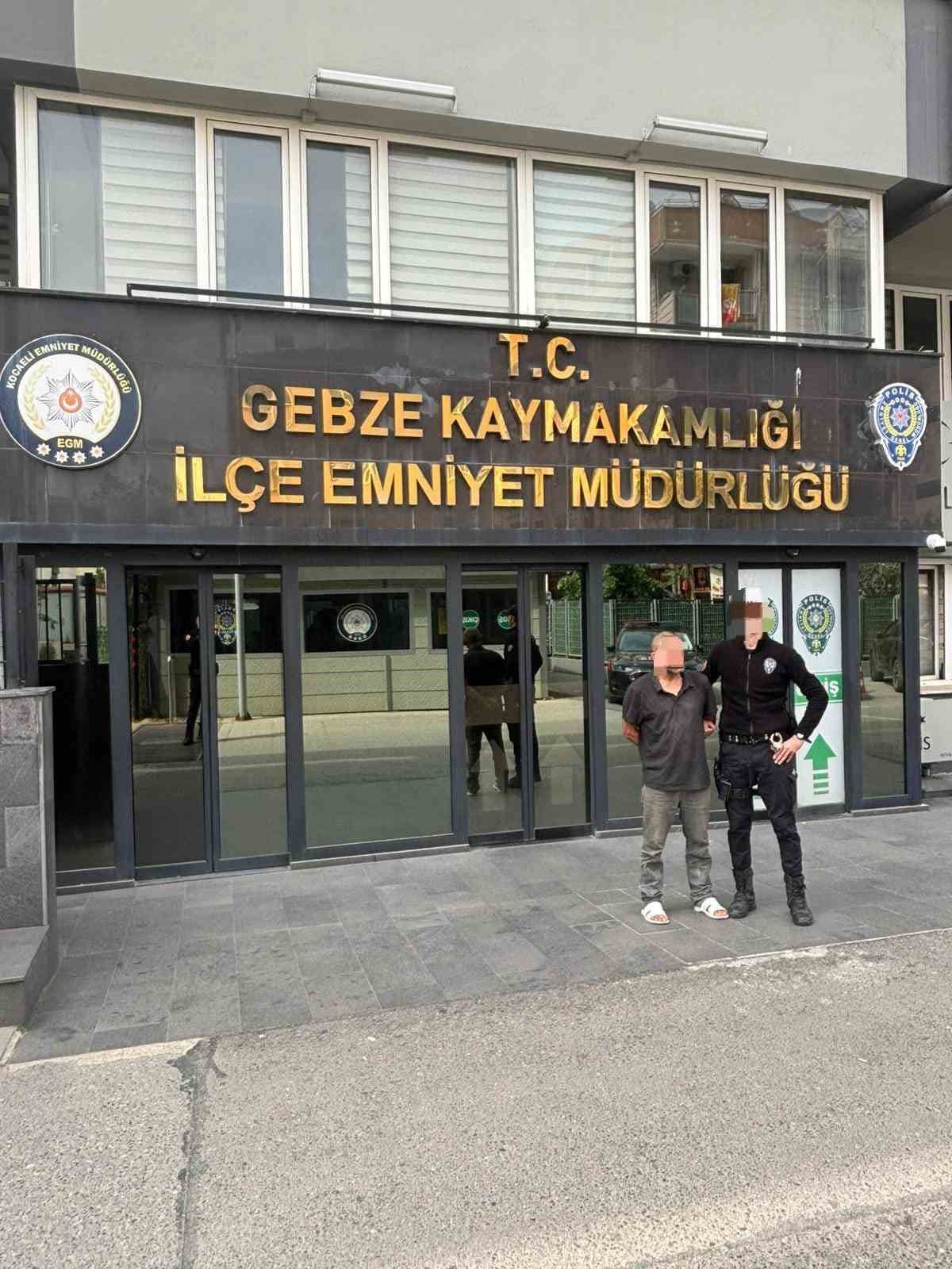Kocaeli’de 21 yıl hapis cezası bulunan hükümlü yakalandı
