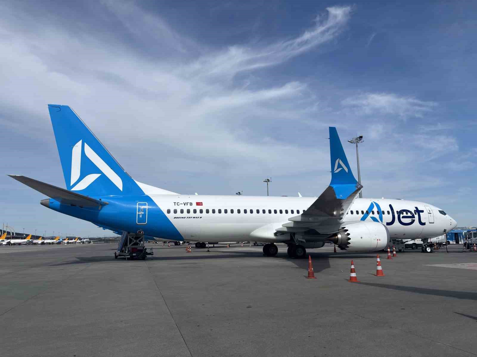 AJet filosuna bir ayda 6 yeni uçak katıldı
