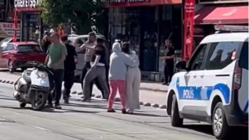 Sokak kavgasına polis müdahale etti