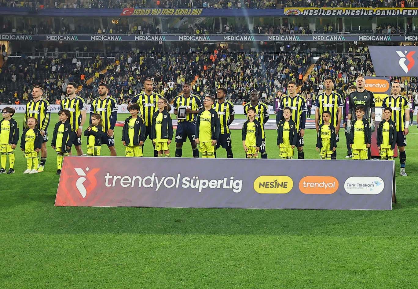 Fenerbahçe’de 5 değişiklik

