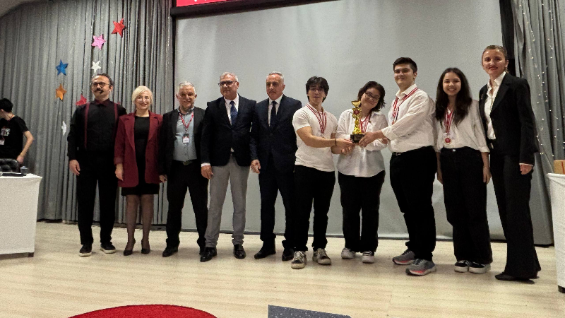 Dev organizasyon "MEK DEBATE": Kazananı belli oldu