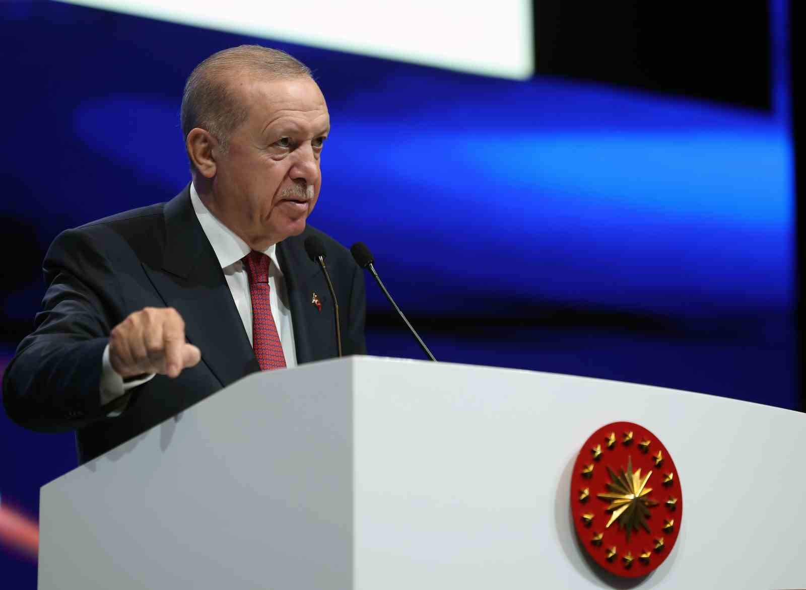 Cumhurbaşkanı Erdoğan: "Savunma sanayiinde olduğu gibi enerjide tam bağımsızlık ülkemizin Kızıl Elma’sıdır"
