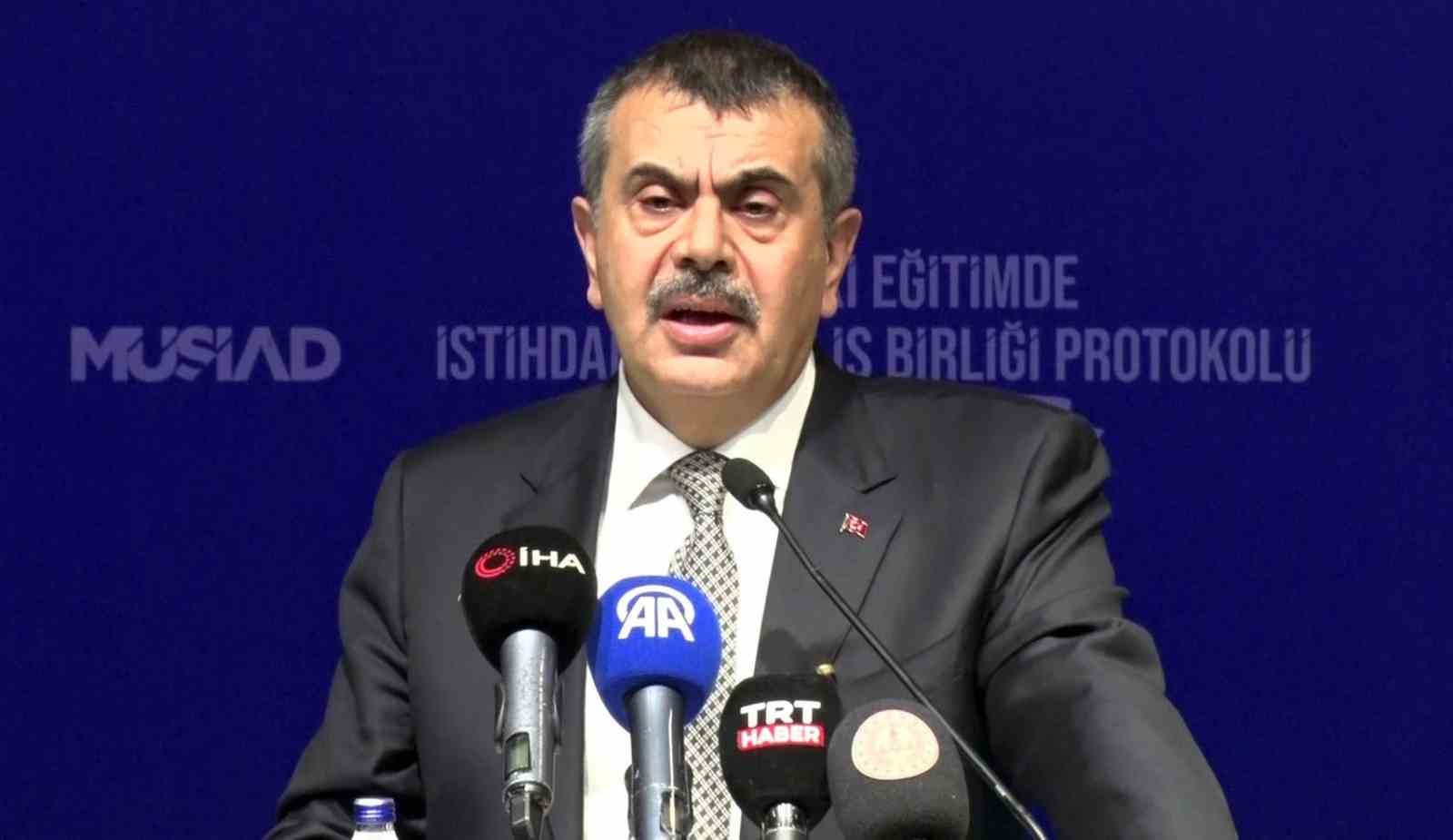 Milli Eğitim Bakanı Yusuf Tekin: "İş sağlığı ve güvenliği bizim kırmızı çizgimizdir""
