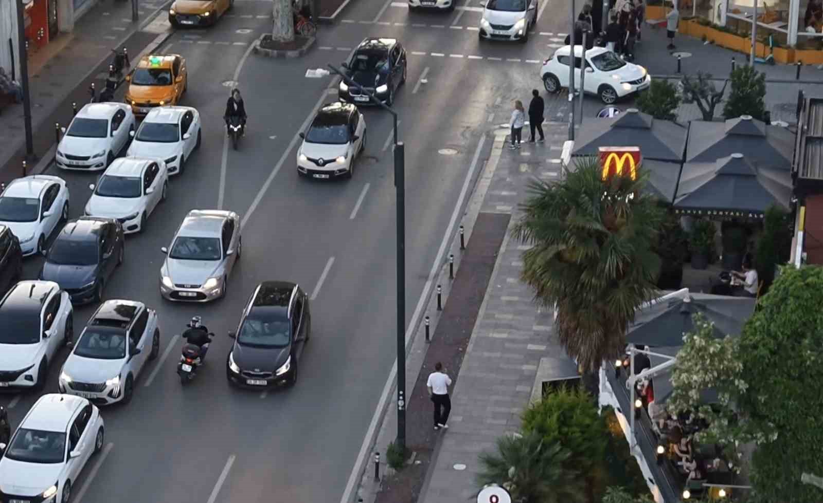 Uyanık motorcu ekiplerden kaçamadı
