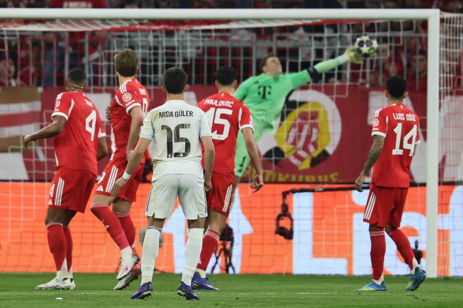 Şampiyonlar Ligi’nde "Yılın Çıkış Yapan Futbolcusu" Arda Güler
