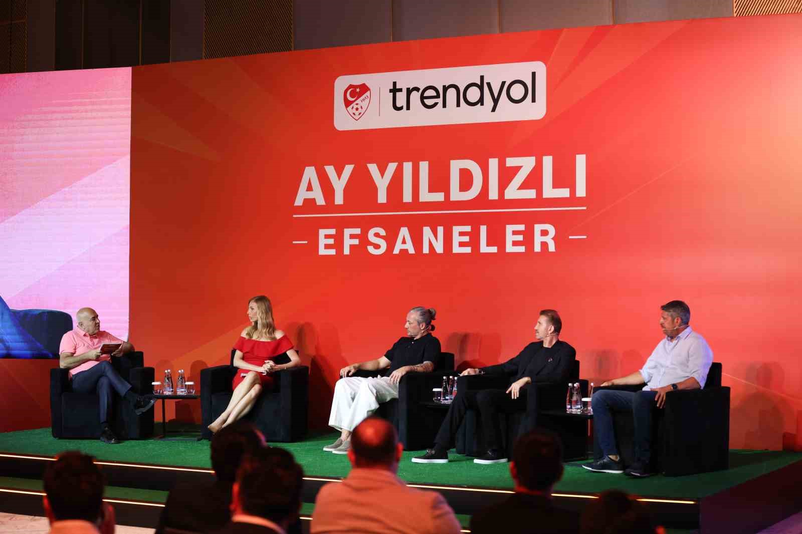 A Milli Takım’ın efsane isimlerinden Dünya Kupası mesajı
