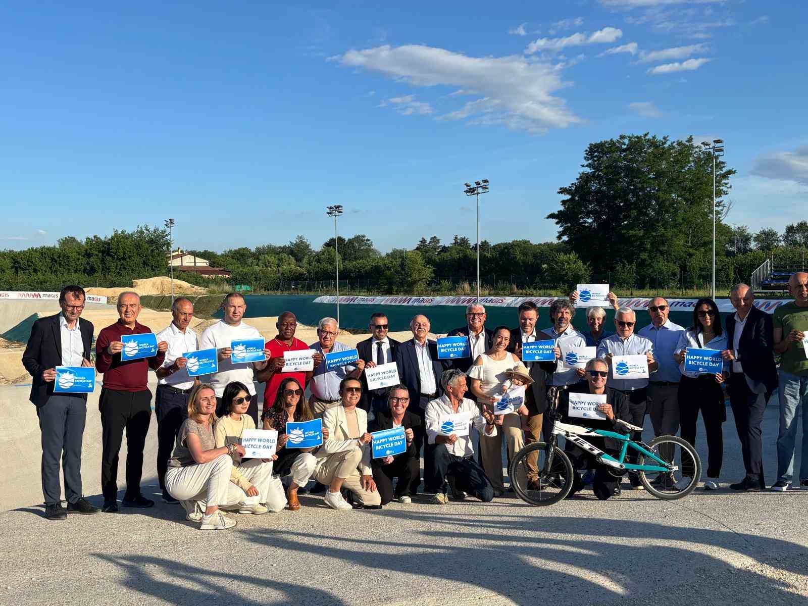 Emin Müftüoğlu, UCI Yönetim Kurulu toplantıları için İtalya’da
