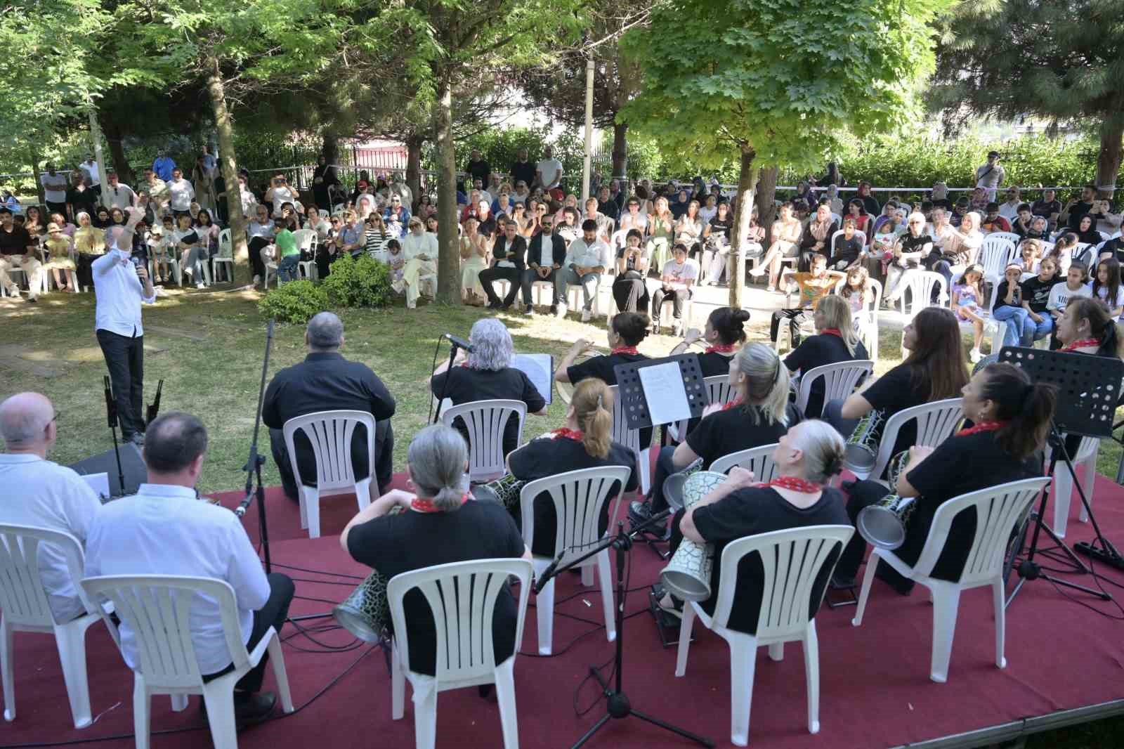 Esenyurt Ulu Çınar’da müzik dolu dönem finali
