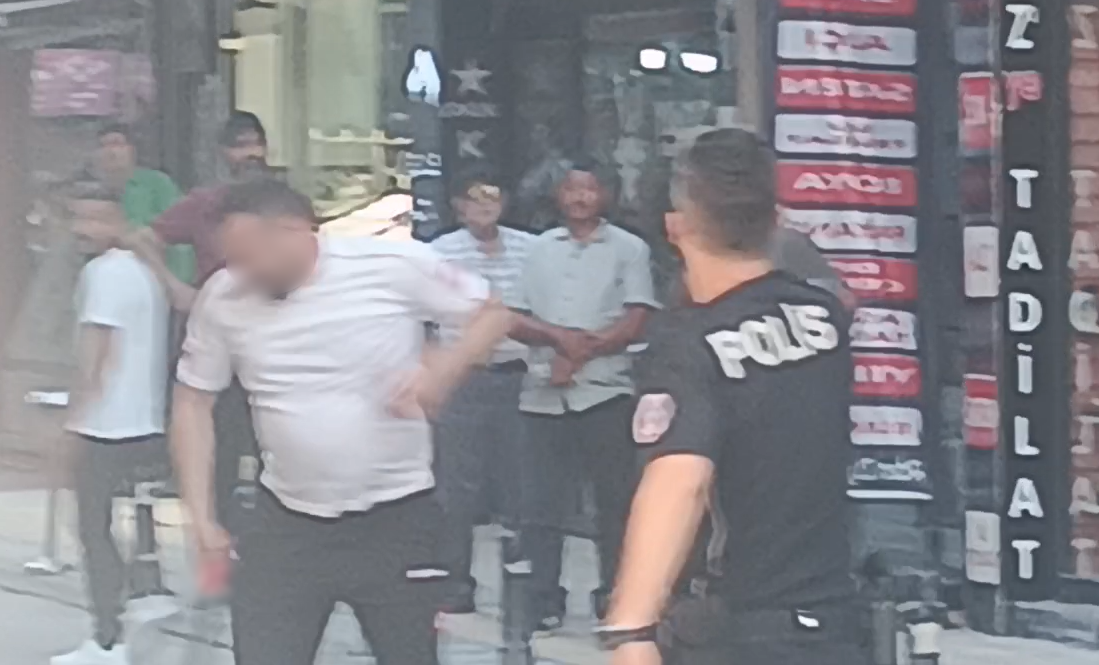 Yalova’da bıçaklı satırlı kavga: 2 yaralı
