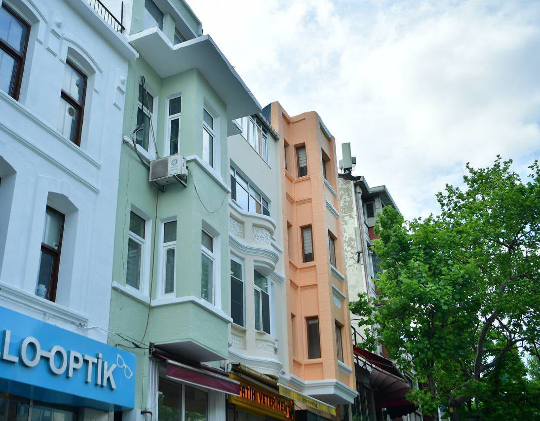 Fatih’te tarihi caddeler yenileniyor: Fevzipaşa ve Macar Kardeşler Caddeleri’nde cephe rehabilitasyonu