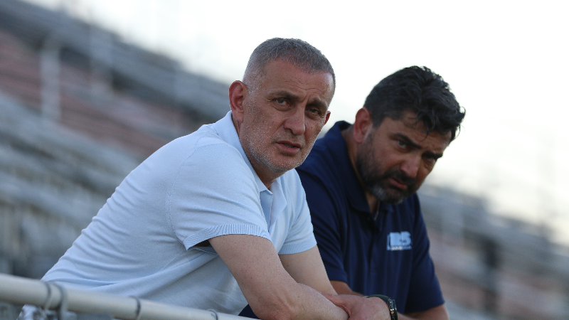 "Hedefimiz belli ama adım adım gitmek lazım"