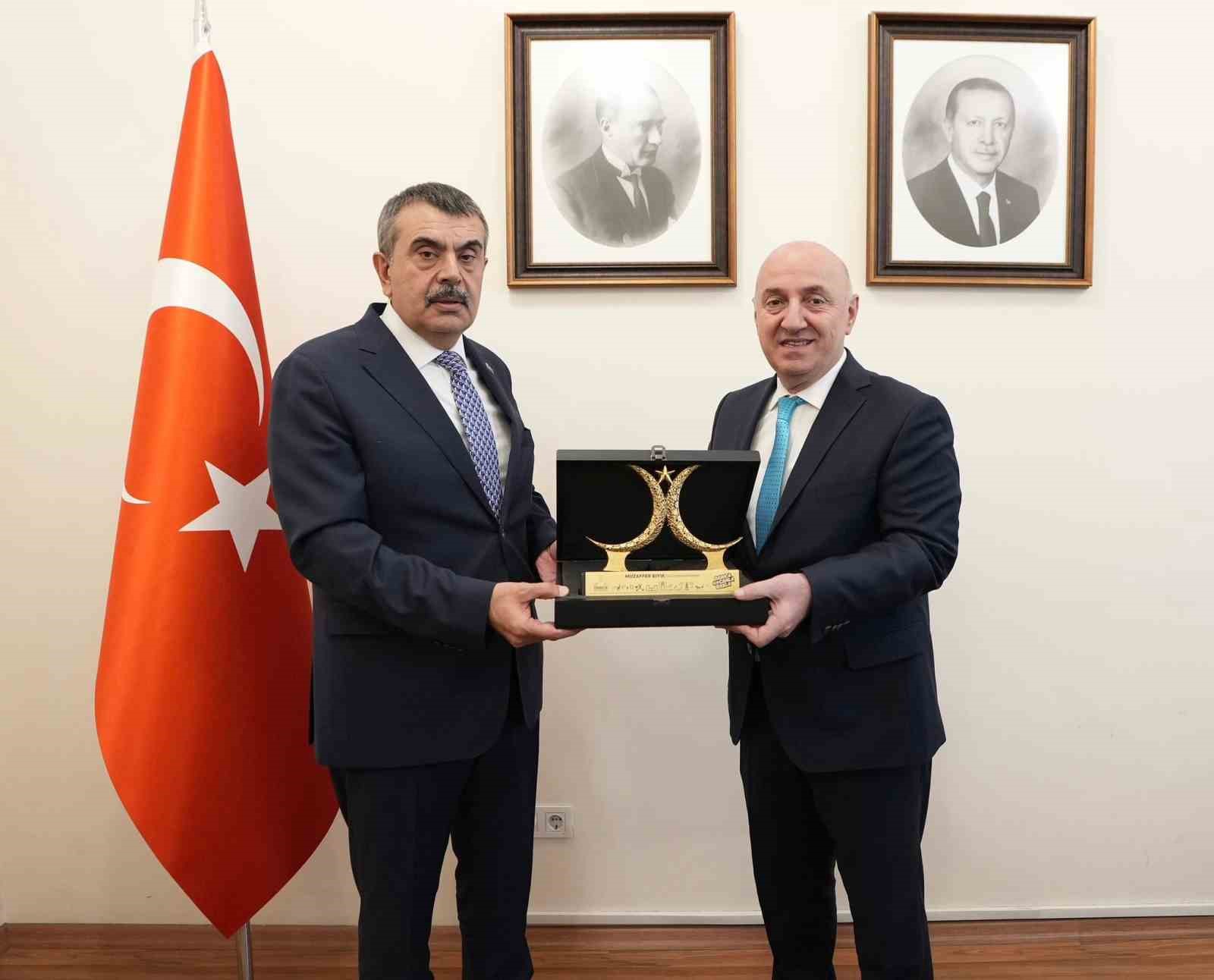 Darıca’ya 5 yeni eğitim kurumu ve turizm lisesi kazandırılacak
