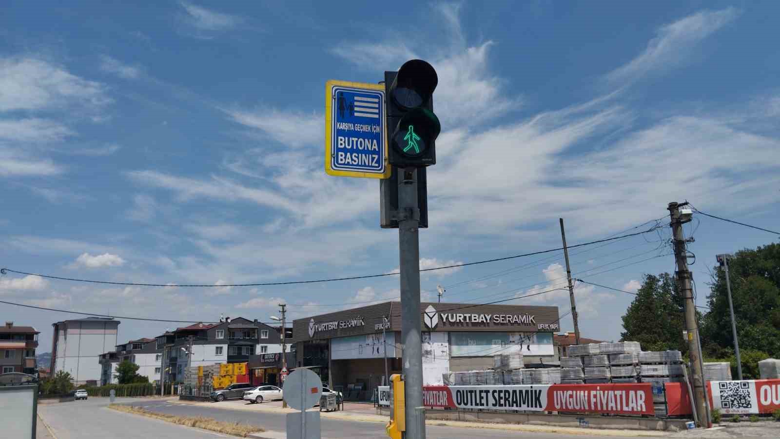 Kocaeli’de trafik güvenliği için 269 kavşakta 7/24 sinyalizasyon takibi