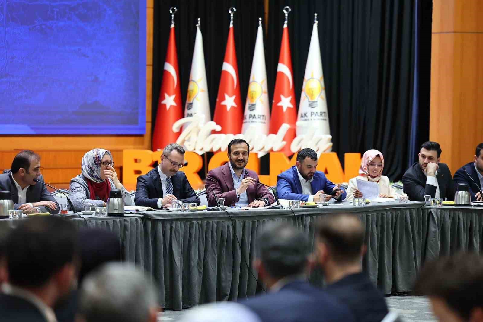 AK Parti İstanbul’dan 39 ilçede üye buluşması: 5 ayda 50 bin yeni üye
