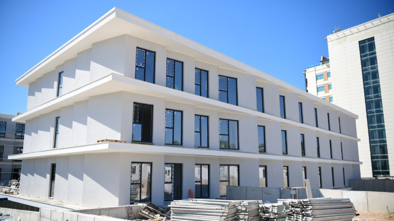 Çayırova'da spor lisesi kompleksi yükseliyor