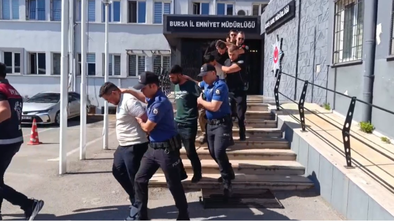 100 milyonluk vurgunun ardından tatlı ikram ettiler