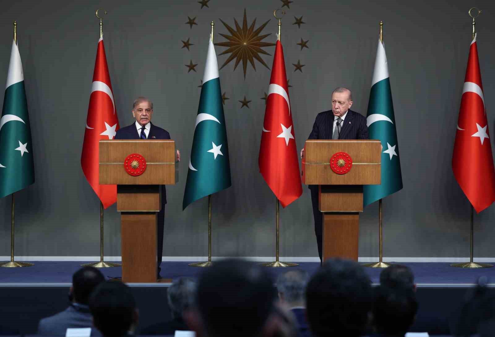 Cumhurbaşkanı Erdoğan: "İsrail işgal güçleri, Gazze’deki mazlumlara yönelik hukuk ve insanlık dışı saldırılarına devam ediyor"
