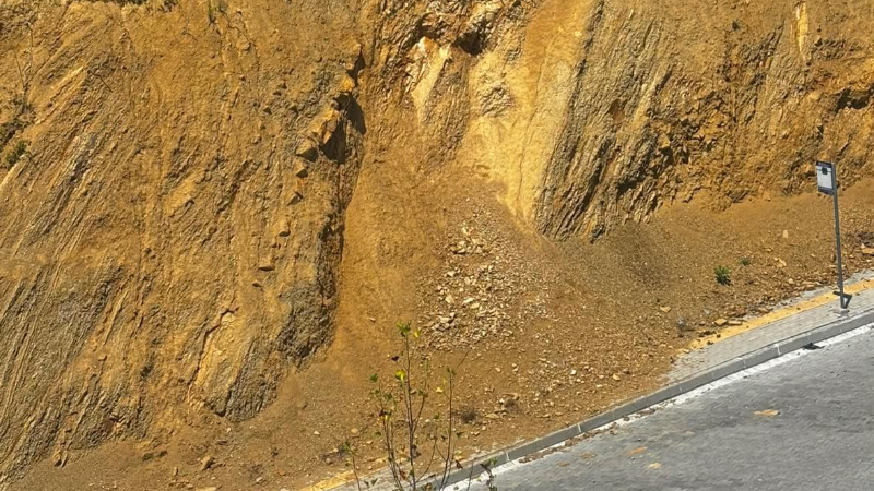Sekbanlı TOKİ'de toprak kayması