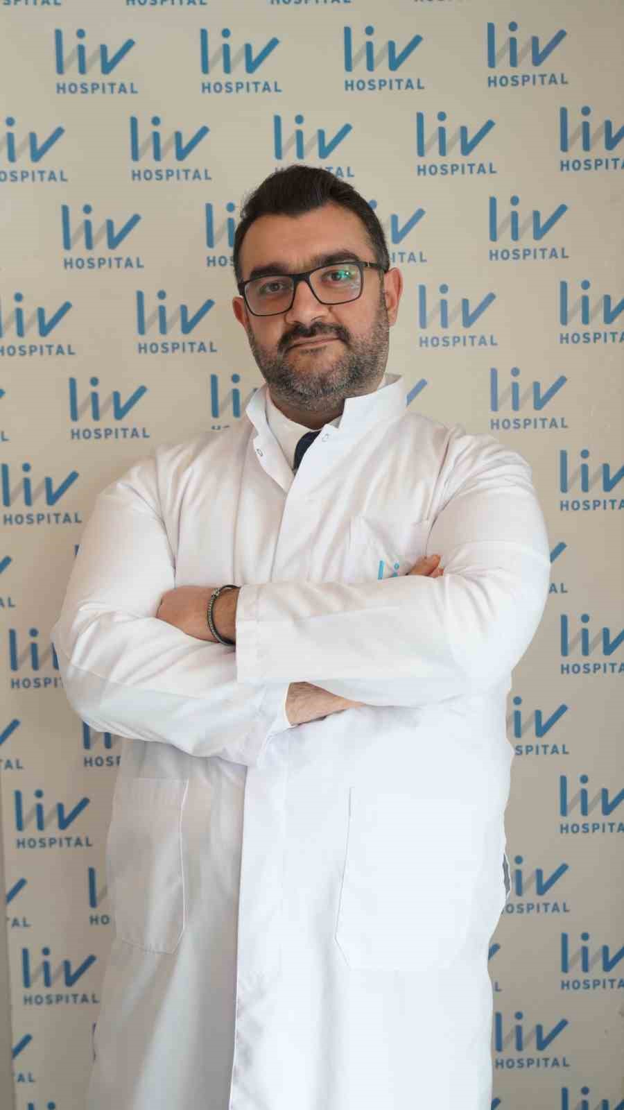 "El bileğindeki şişlik masum olmayabilir"
