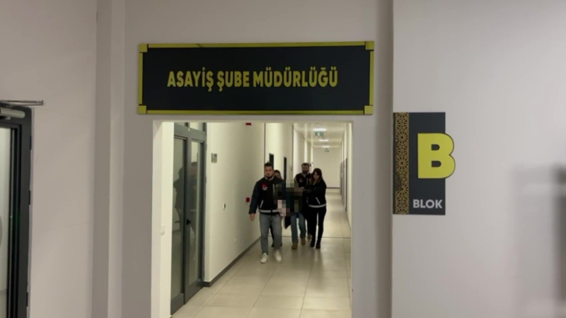 Bebeğini çöpe atmıştı: Mahkemede "Hatırlamıyorum" diyerek ağladı