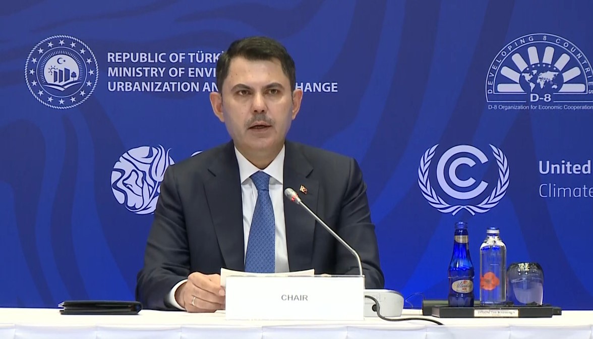 COP31 Başkanı Kurum, İstanbul’da D-8 Ülkeleri COP 31 toplantısına başkanlık etti