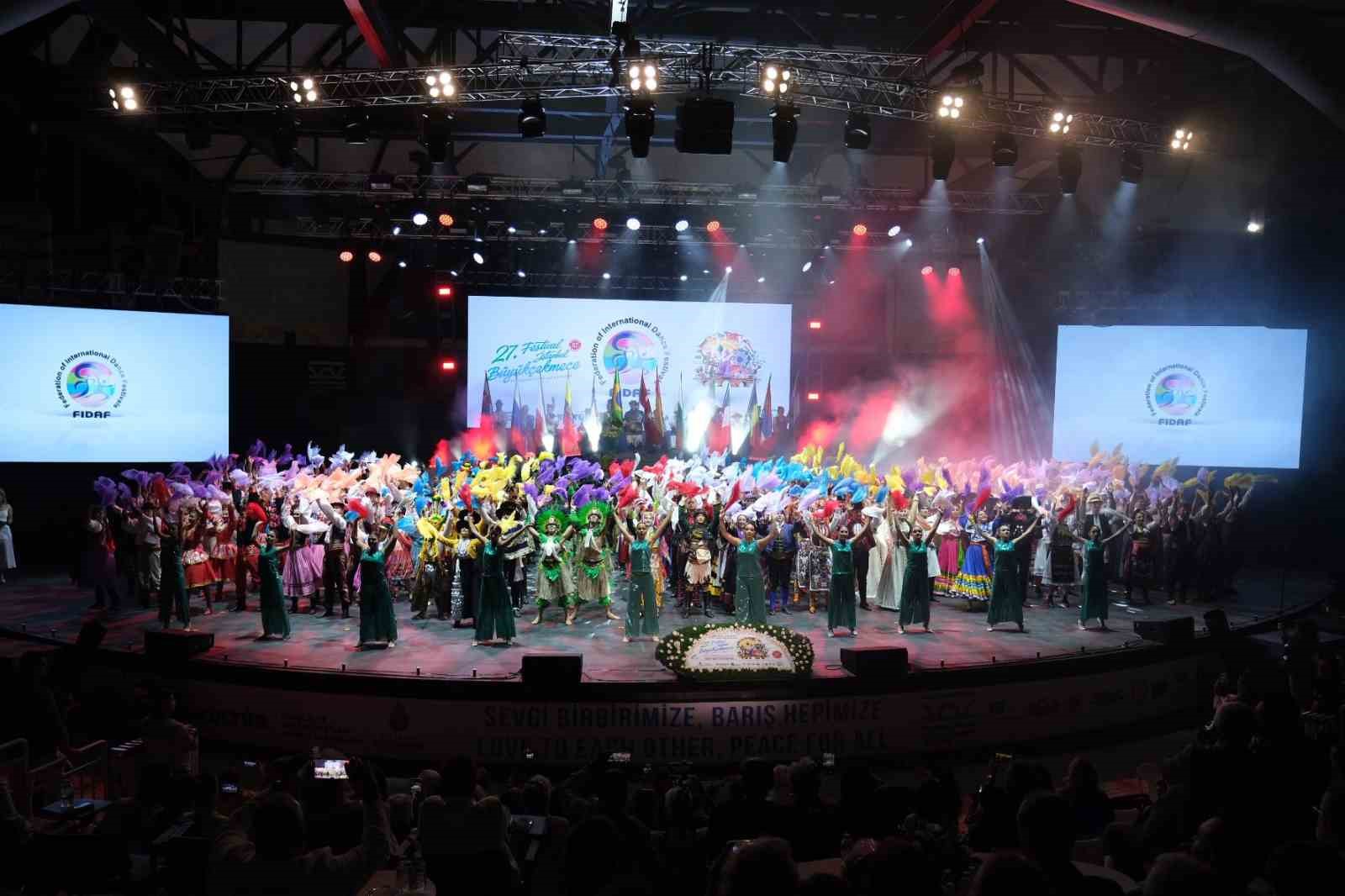Uluslararası İstanbul Büyükçekmece Kültür ve Sanat Festivalinin 27. si görkemli bir finalle sona erdi
