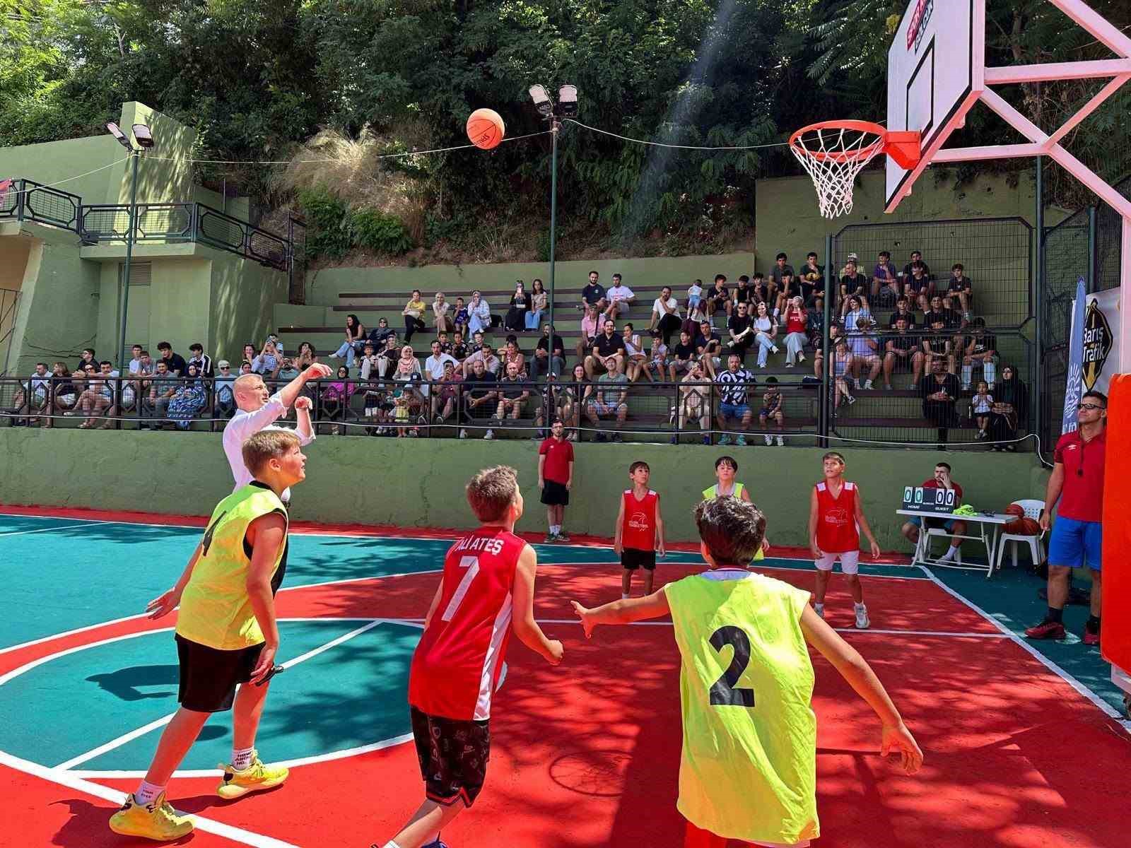 Değirmendere Sahilinde basketbol heyecanı