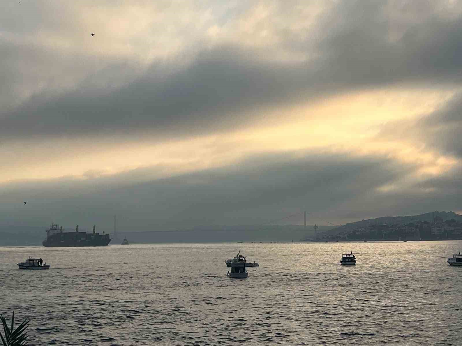 İstanbul’da sabah saatlerinde sis etkili oldu
