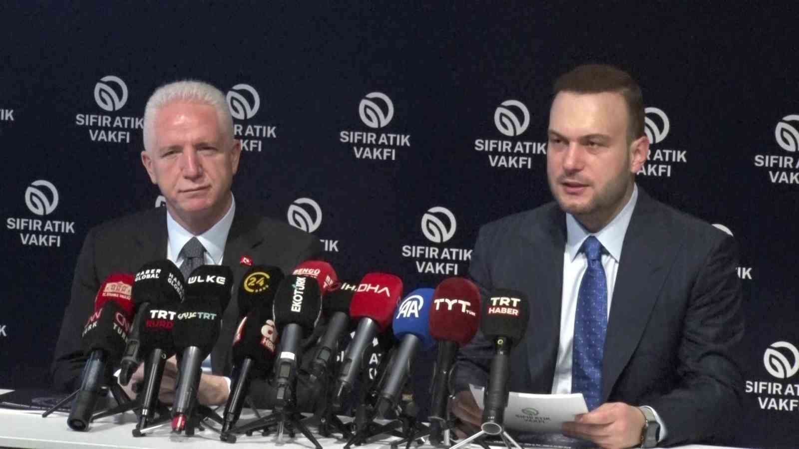 Vali Gül: "Sıfır atık meselesi, dünyanın en önemli sorunlarından bir tanesidir"
